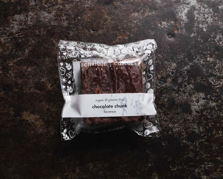 Packaged chocolate chunk brownie with clear labeling & packaging.